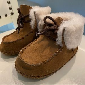 ugg sparrow boots